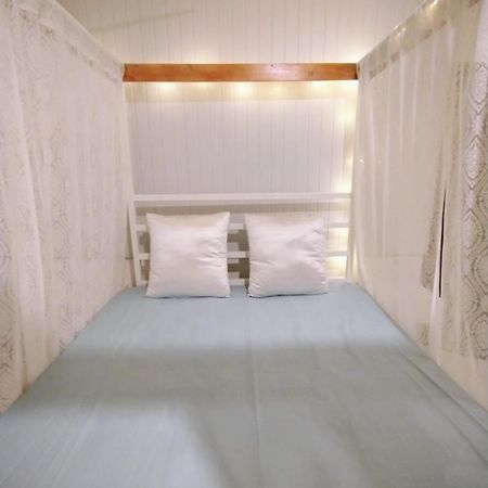 Lighthouse Bnb Indore Extérieur photo